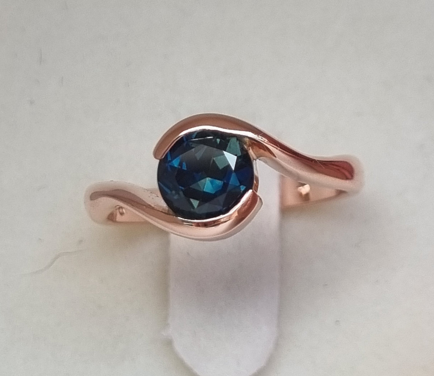 Half Wrap Style Queensland Blue/Green Parti Sapphire in Rose Gold Ring #01697