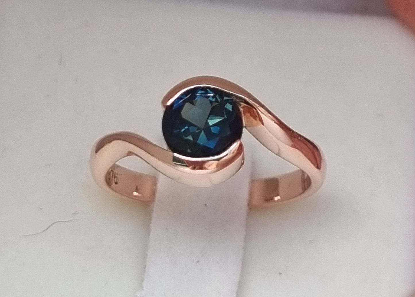 Half Wrap Style Queensland Blue/Green Parti Sapphire in Rose Gold Ring #01697