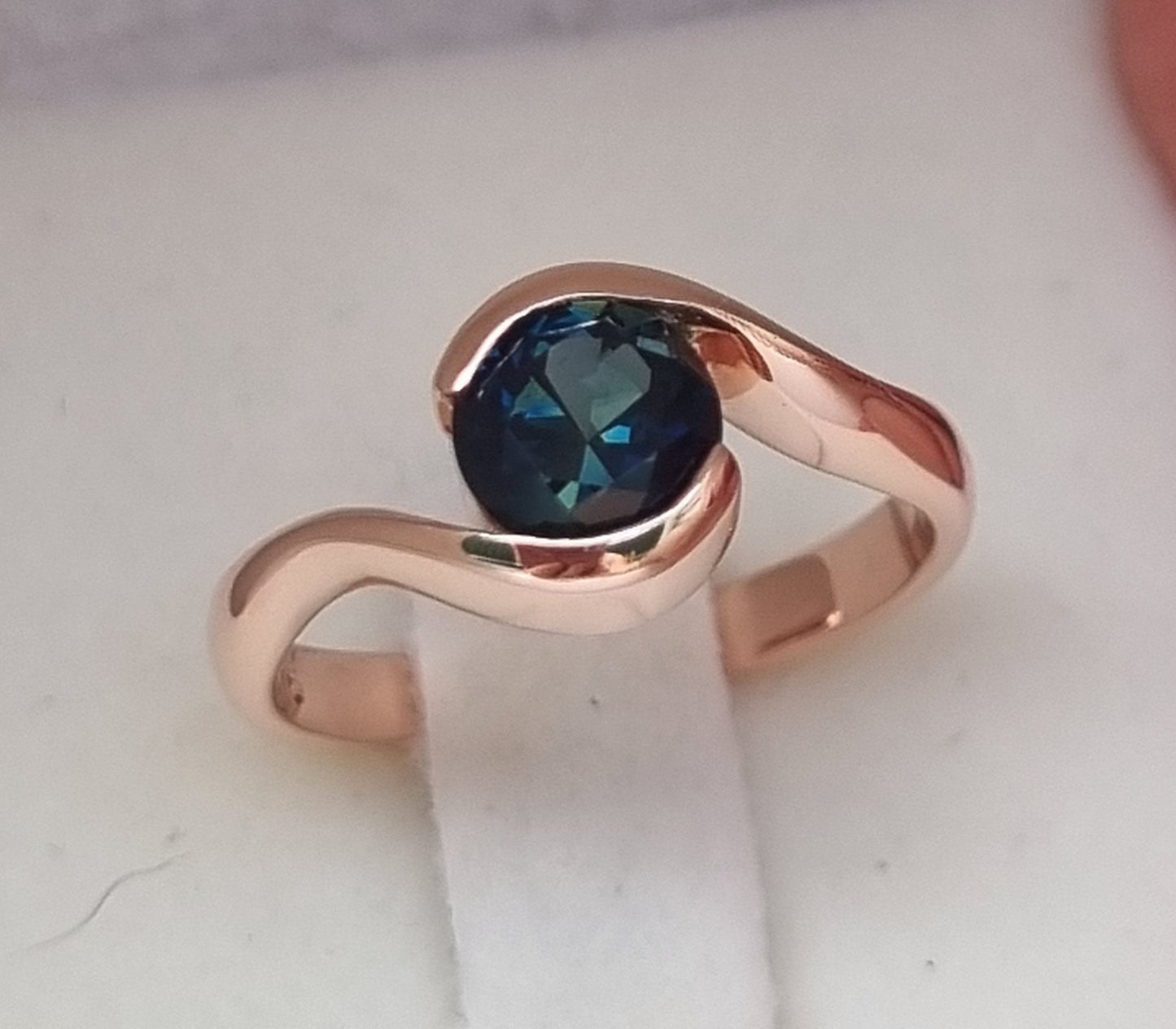 Half Wrap Style Queensland Blue/Green Parti Sapphire in Rose Gold Ring #01697