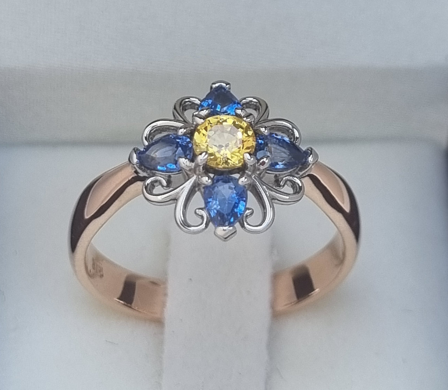 Bright and Colourful Ceylon Sapphire Flower design Ring Design Ref #018100