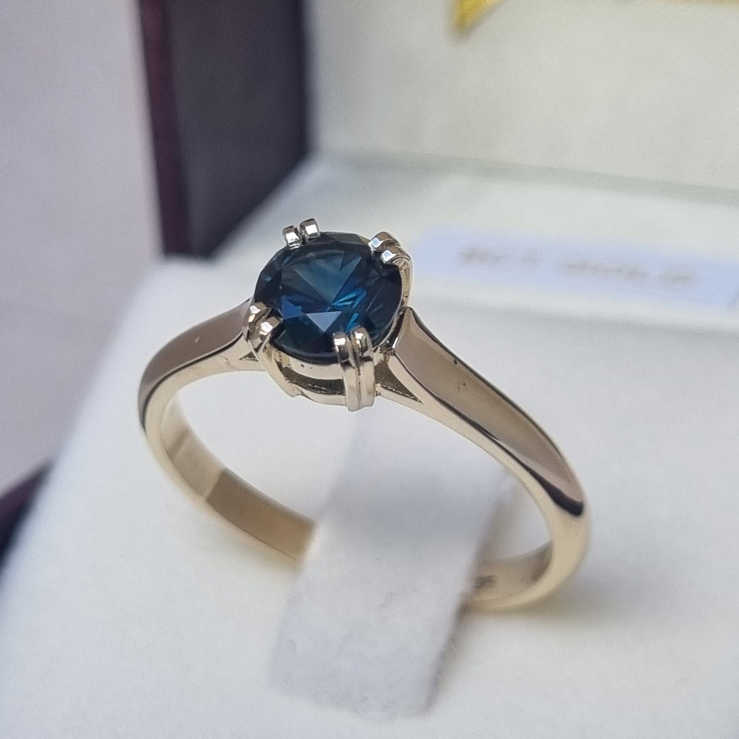 Double claw Solitaire style Blue Sapphire Ring Design Ref: D313