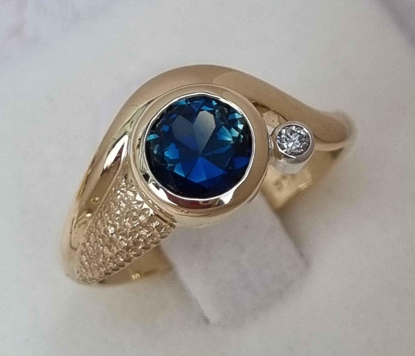 Contemporary textured feature Sapphire Ring Design Ref: EBS468-5