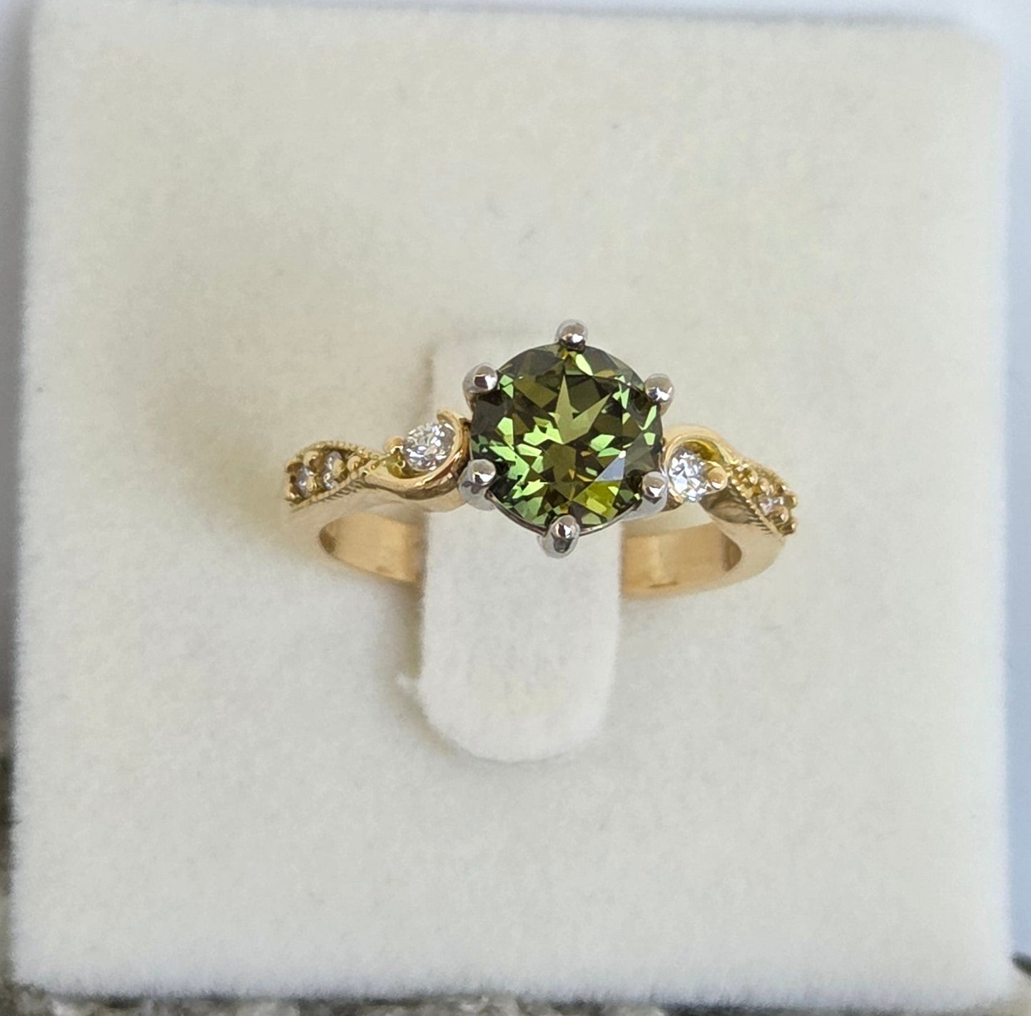 Green Sapphire and Diamond Vintage Design 18ct Gold Ring Design Ref: #01556