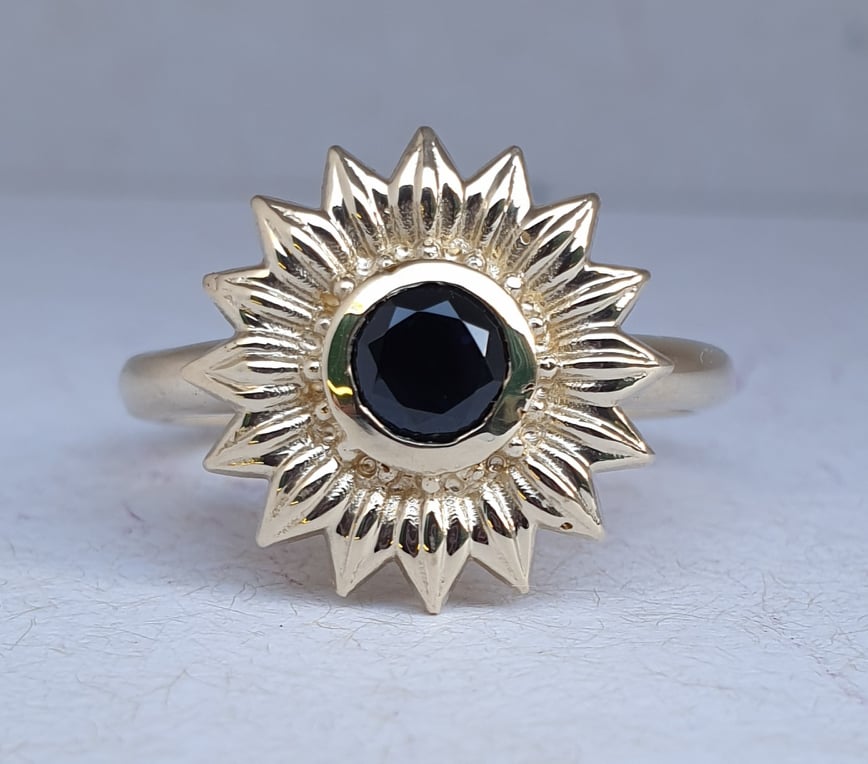 Natural Blue Sapphire Sunflower Ring