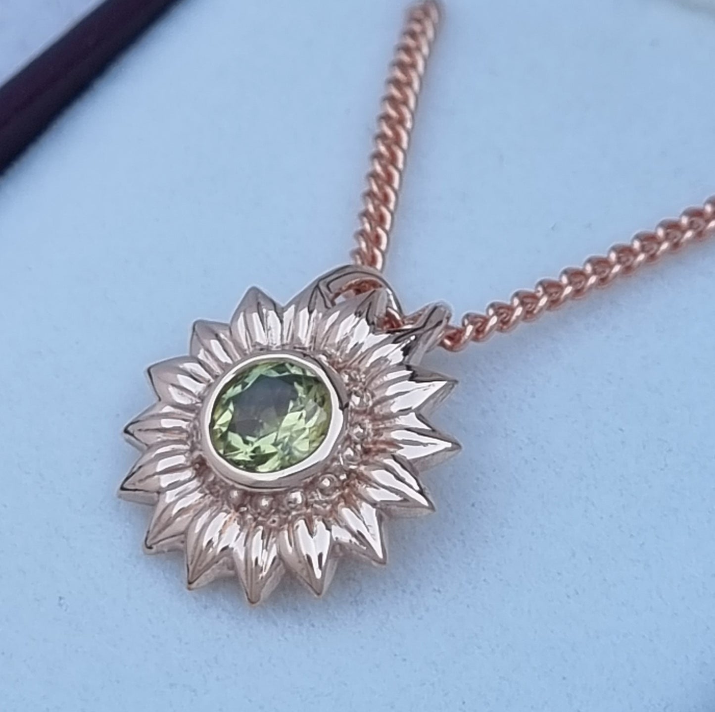 Natural Yellow Parti Sapphire Sunflower Pendant