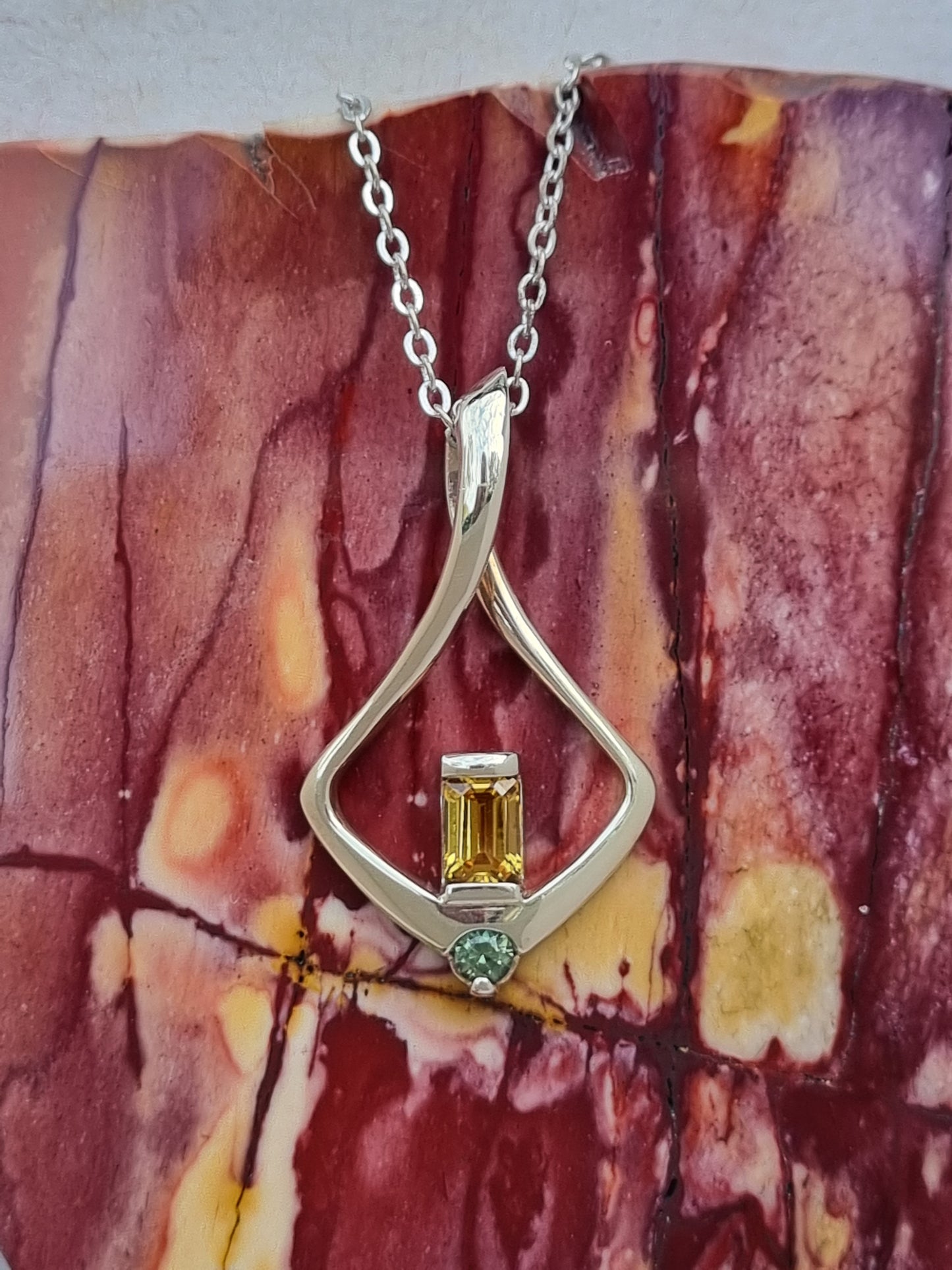 Australian Yellow & Green Sapphire Twist Pendant