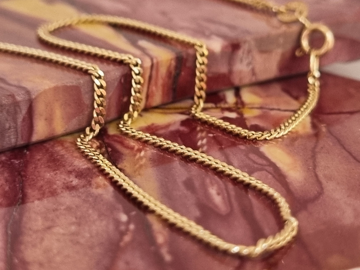 9ct Yellow Gold Curb Chain 50cm