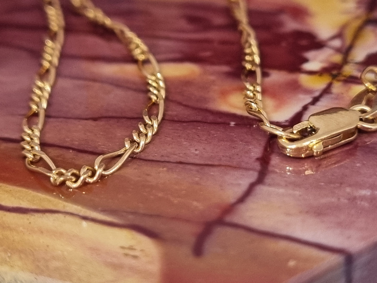 9ct Yellow Gold Figaro Chain 60cm