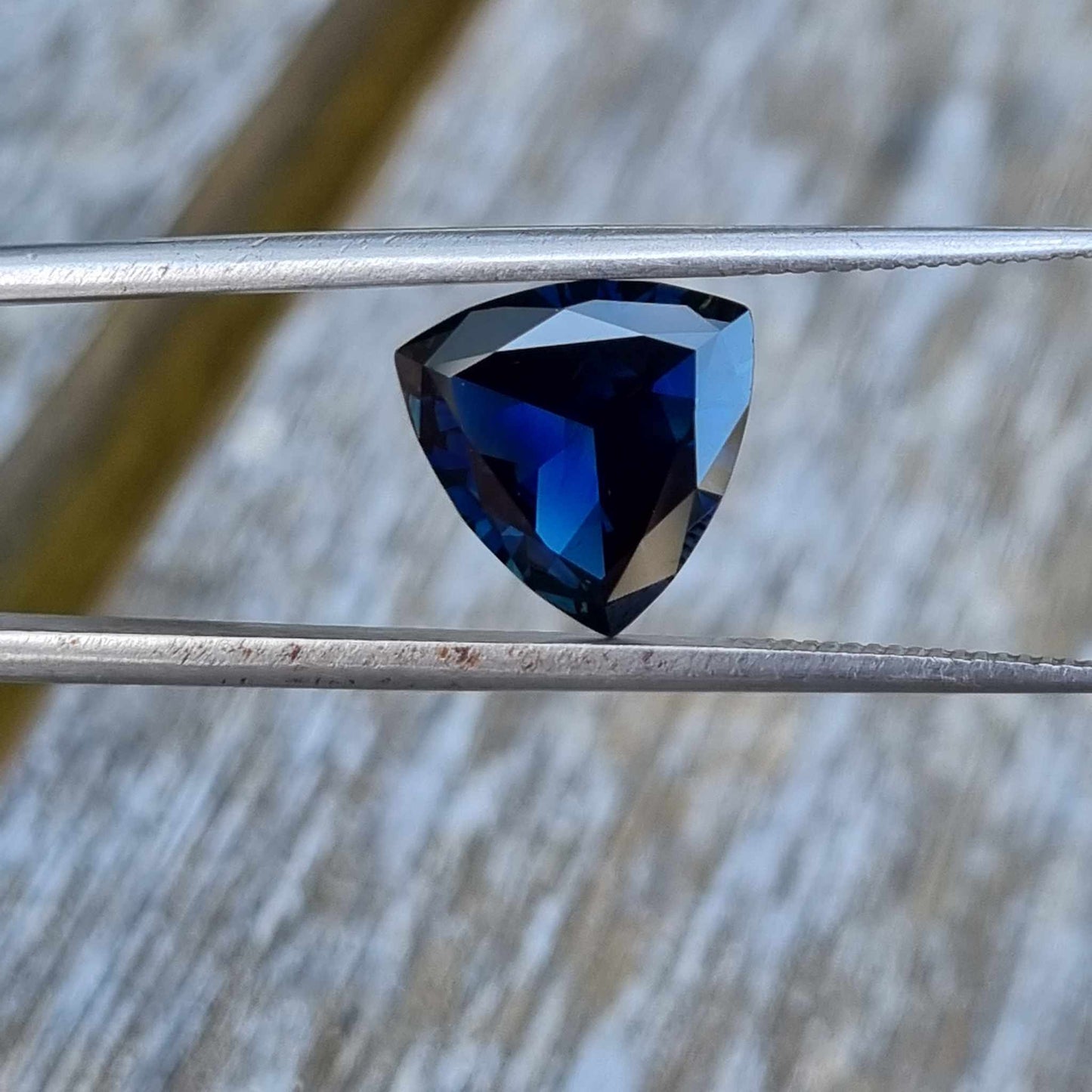 3.52 carat Australian Blue Sapphire #23901