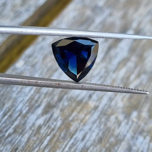 3.52 carat Australian Blue Sapphire #23901