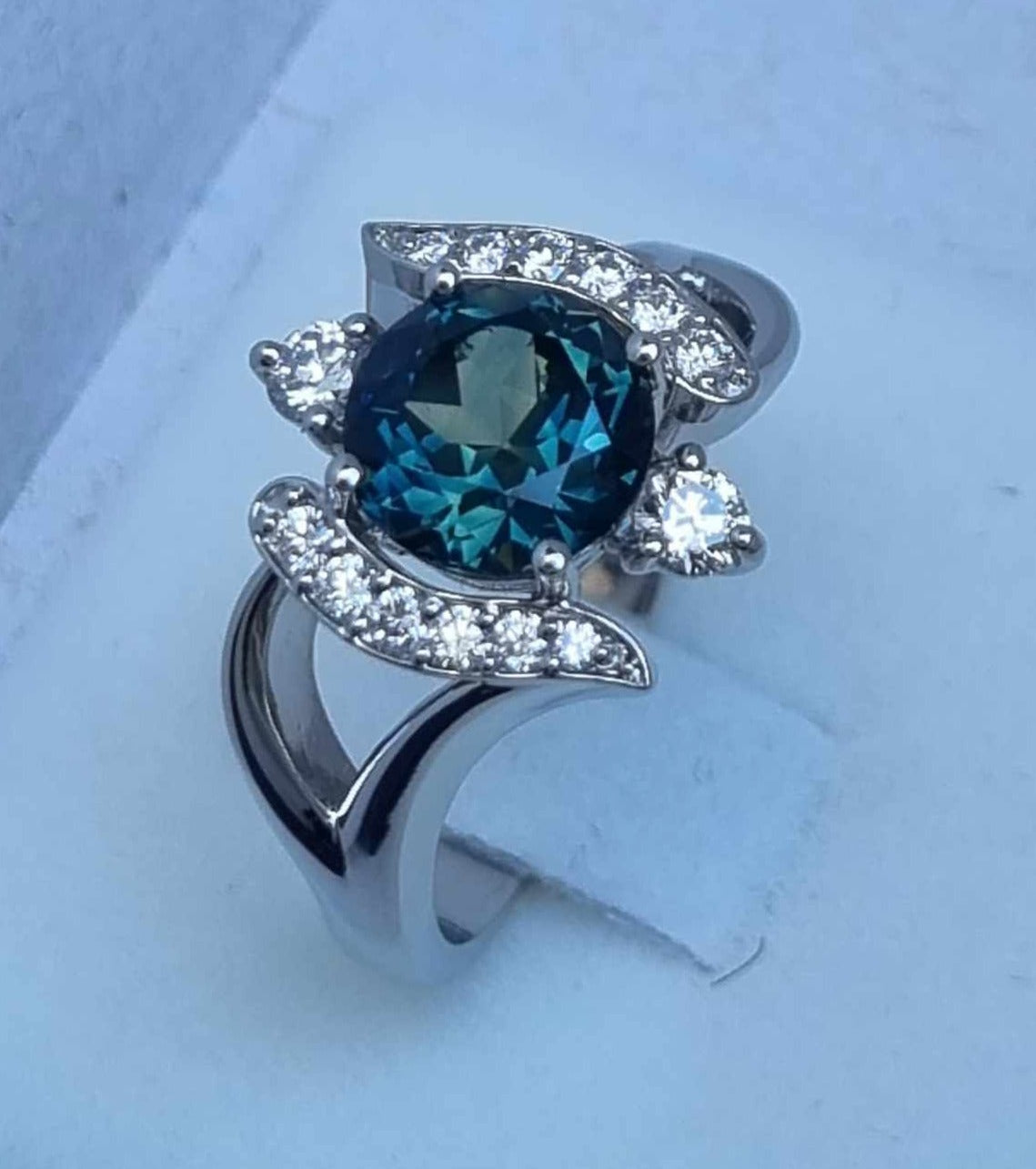 Exquisite Blue/Green Parti-colour Sapphire and Diamond Platinum Ring   Design Ref#01863