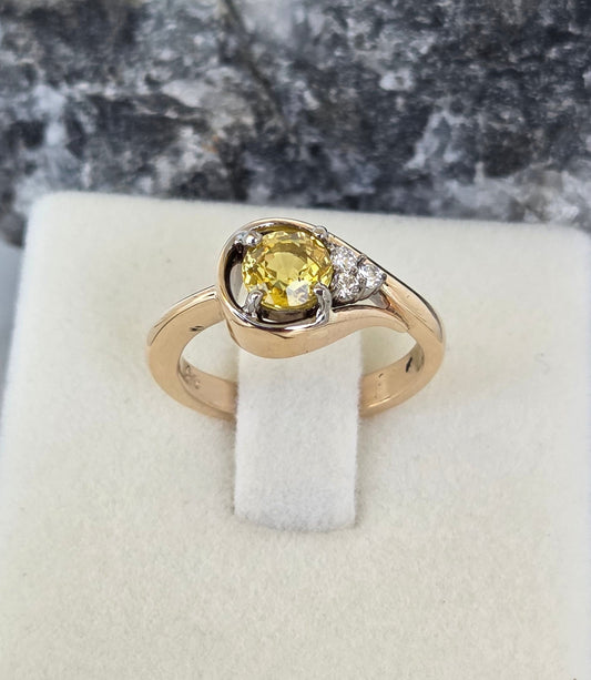 Ceylon Yellow Sapphire and 3 diamond loop style ring      Design Ref:  #01550