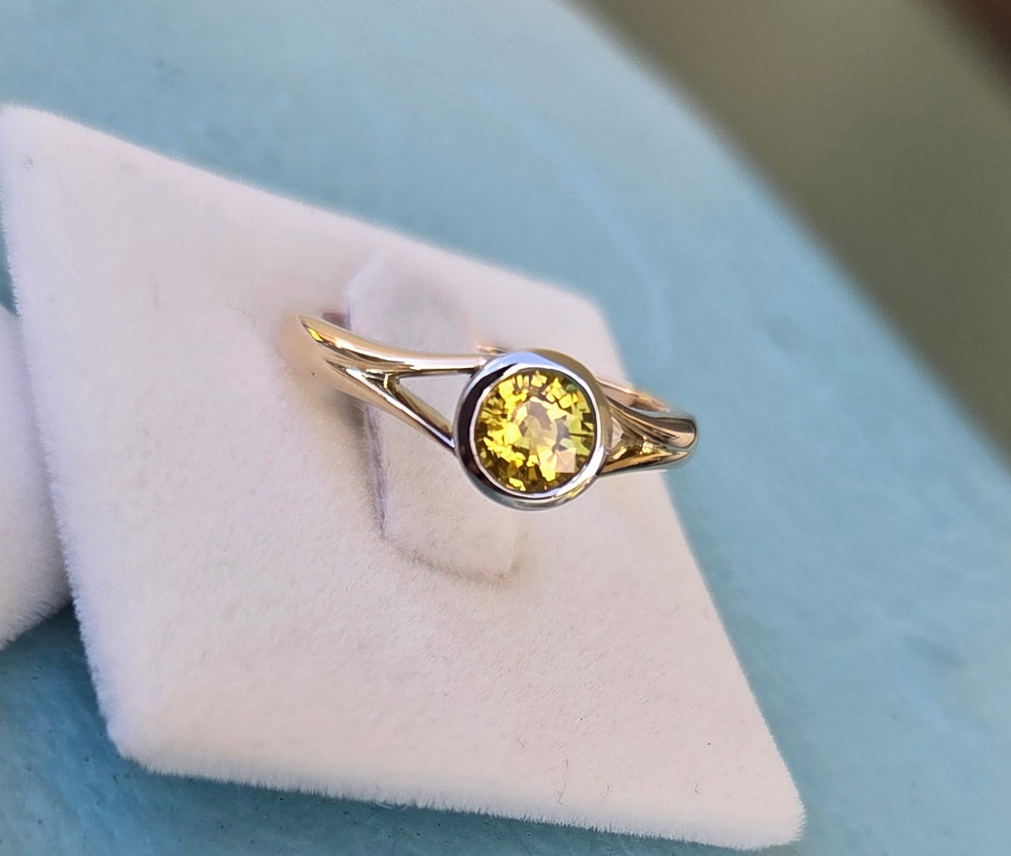 Yellow Sapphire Split Shank Solitaire Ring            Design Ref:  #01554