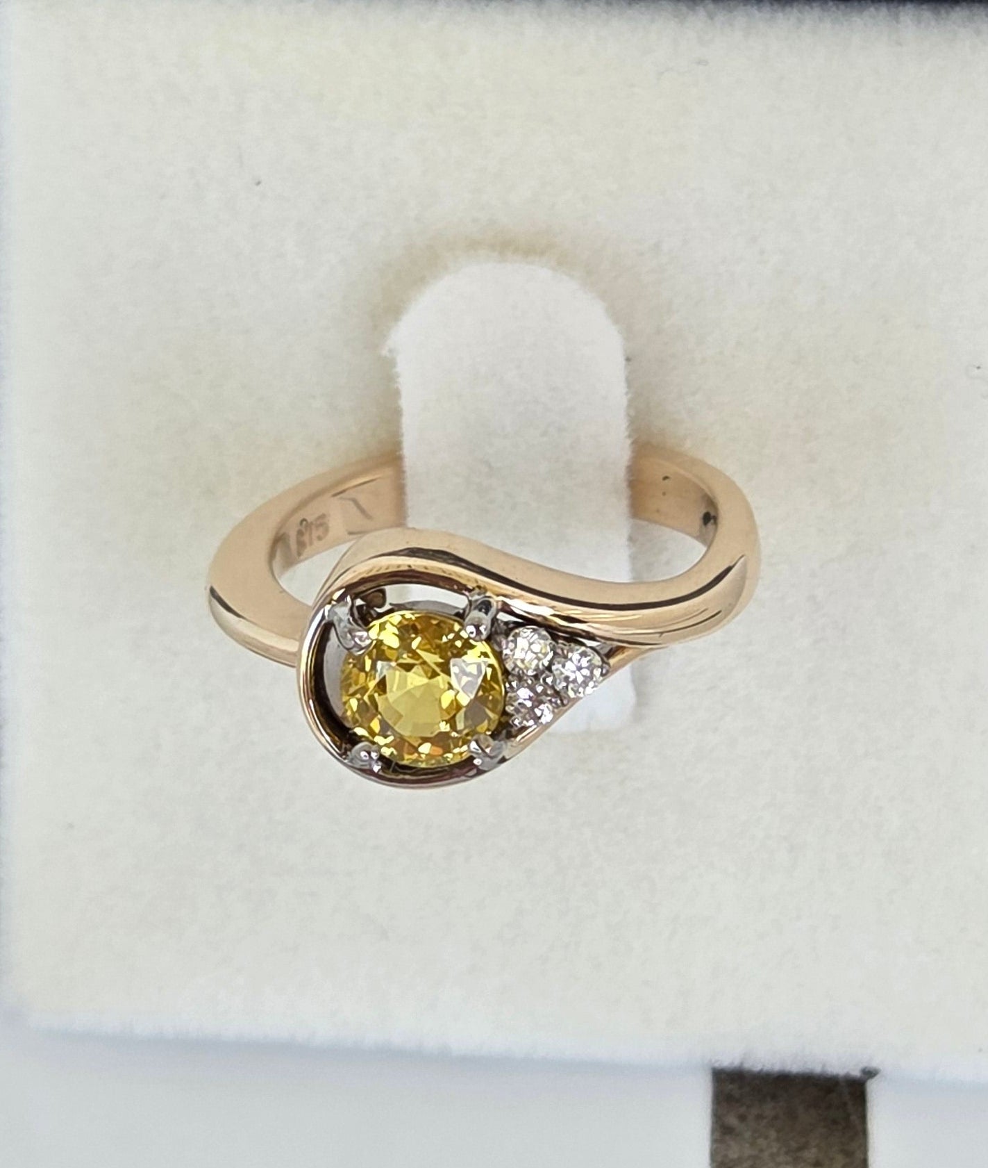 Ceylon Yellow Sapphire and 3 diamond loop style ring      Design Ref:  #01550