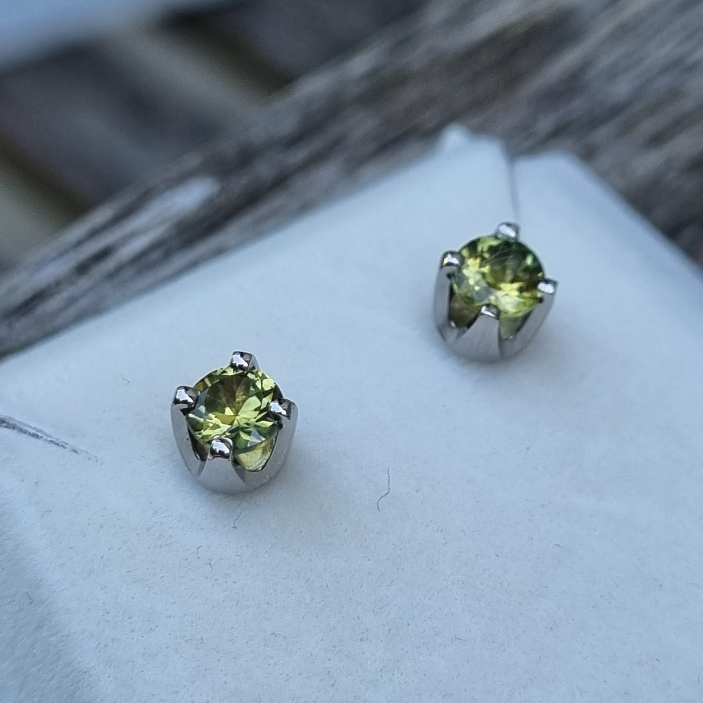 Classic 4 claw style earring studs set with Yellow Parti-coloured Sapphires in 9ct WHITE Gold