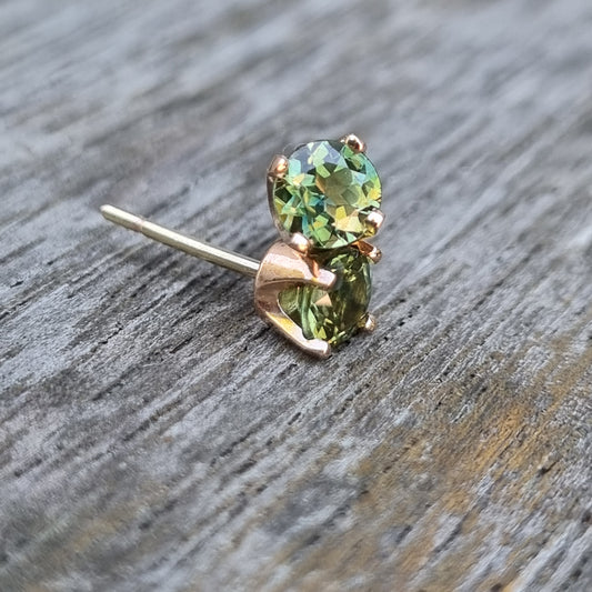 Classic 4 claw style earring studs set with Green Parti-coloured Sapphires in 9ct Yellow Gold