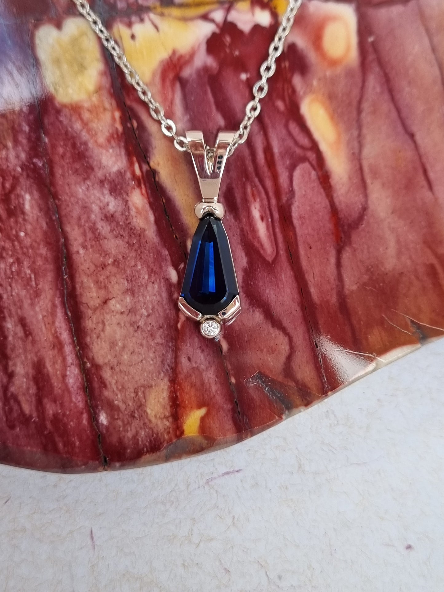 Freeform Pendulum Blue Sapphire & Diamond Pendant