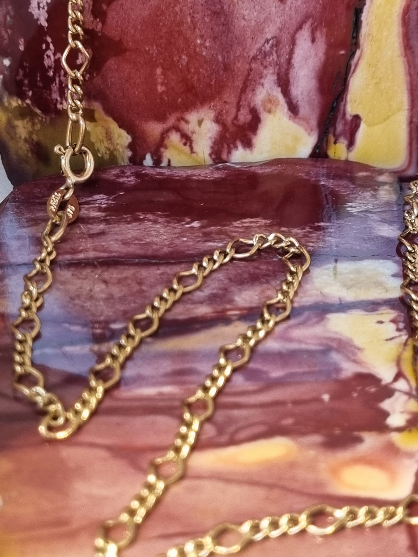 9ct Yellow Gold Diamond Figaro Chain 45cm